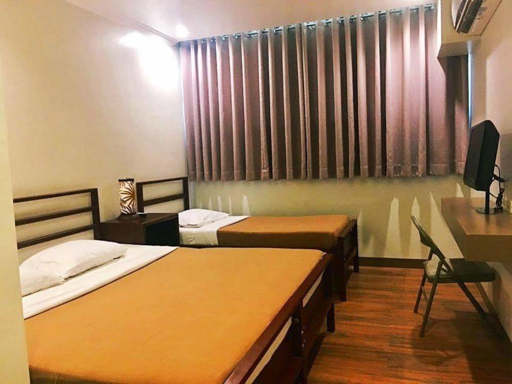Hotel Tiffany Laoag Luaran gambar