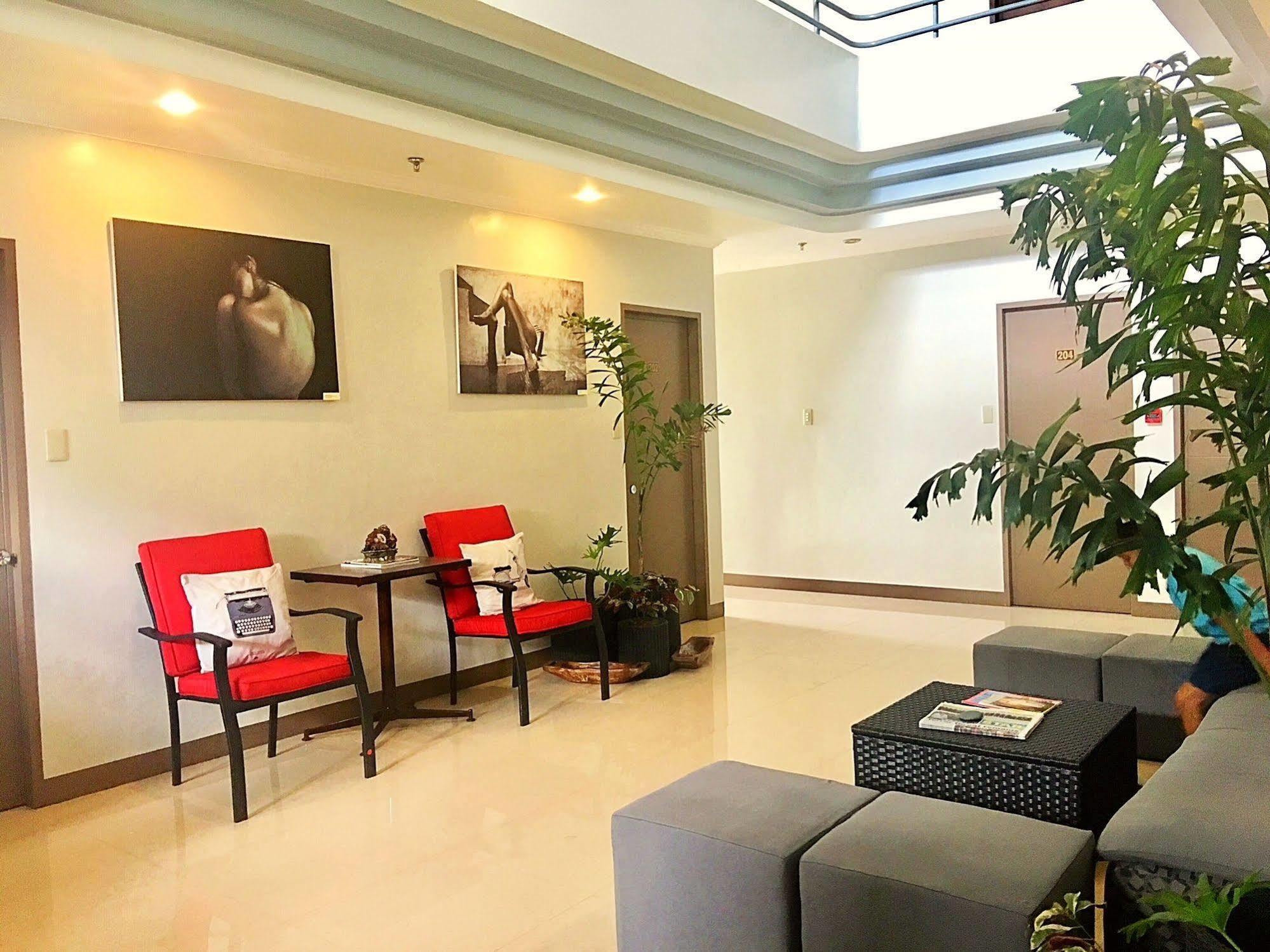 Hotel Tiffany Laoag Luaran gambar